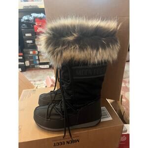 NEW Moon Boots Monaco Icon High Women's Size 6 - Black_Faux Fur Retail $295